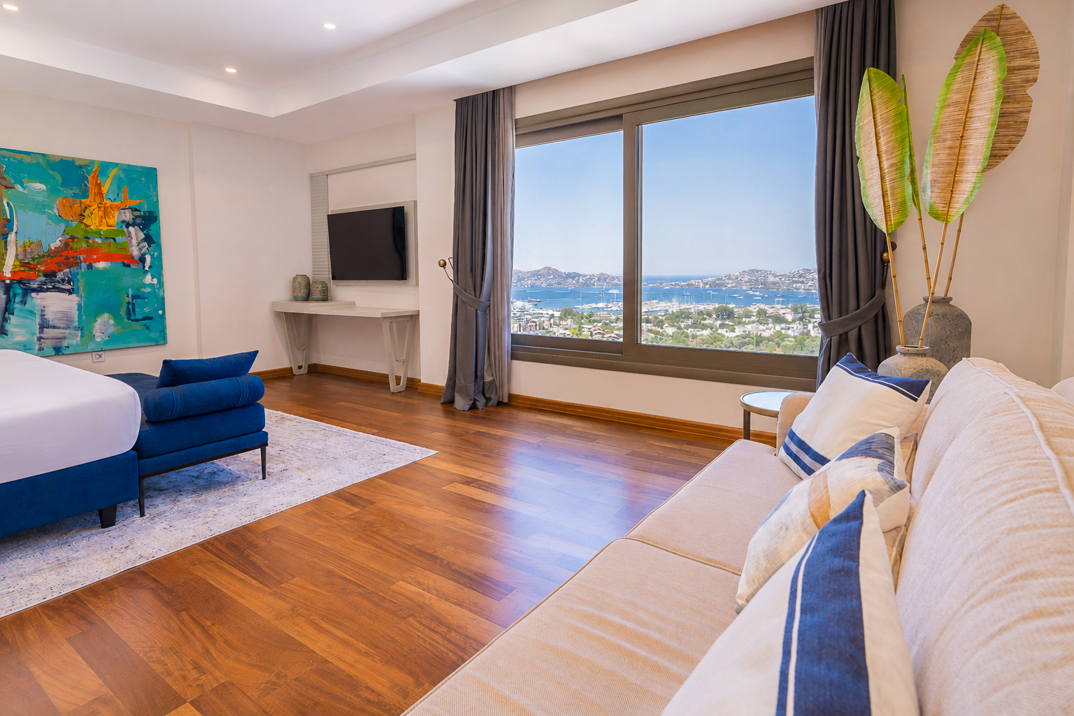 Sea View Deluxe Suite