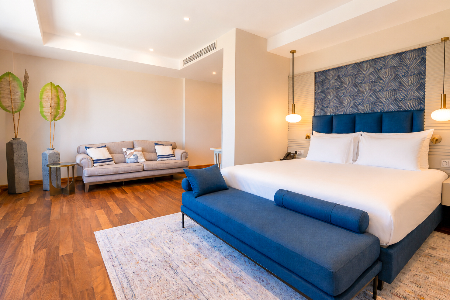 Sea View Deluxe Suite